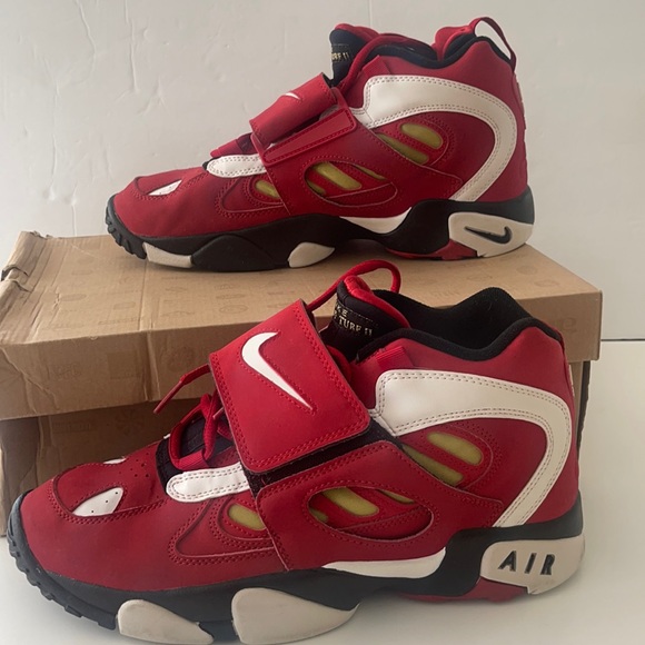 Nike Other - Nike Air Diamond Turf II Varsity Red Gold Size 10 (2012) Box and receipt